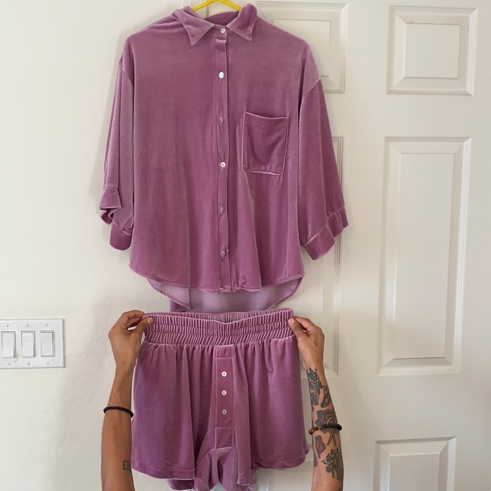 Two Piece Boxer set, velvet size small Laina Rauma